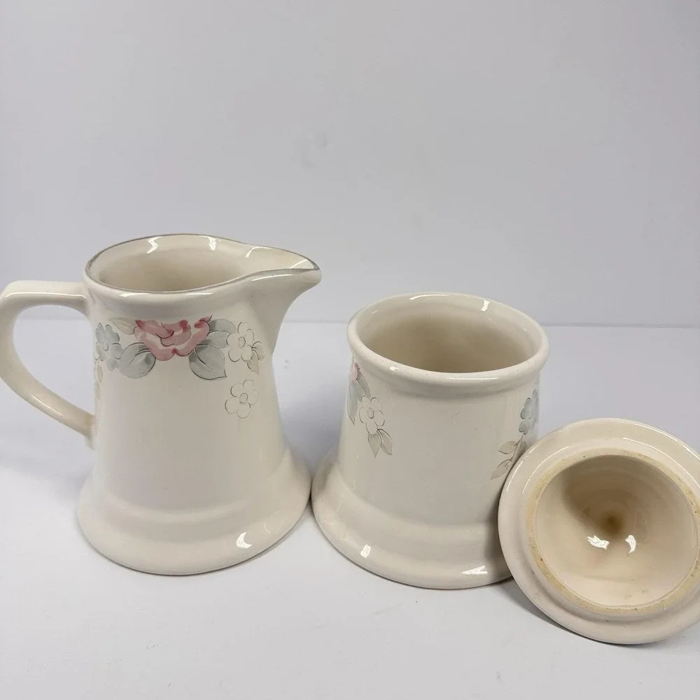 Pfaltzgraff Wyndham Creamer Covered Sugar‎ Bowl Set Floral Pink